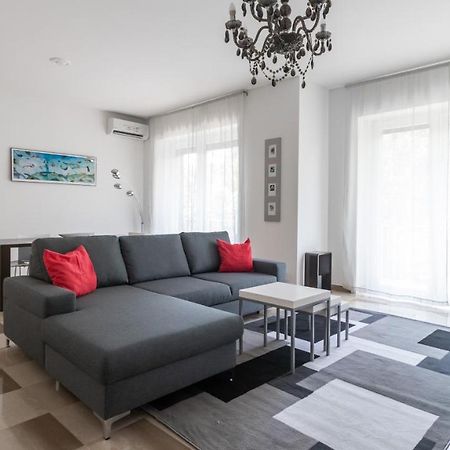 Italianway - Amedeo D'Aosta 9 Apartment Milan Bagian luar foto