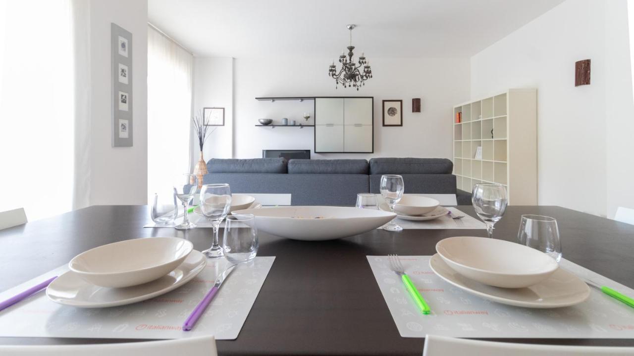 Italianway - Amedeo D'Aosta 9 Apartment Milan Bagian luar foto